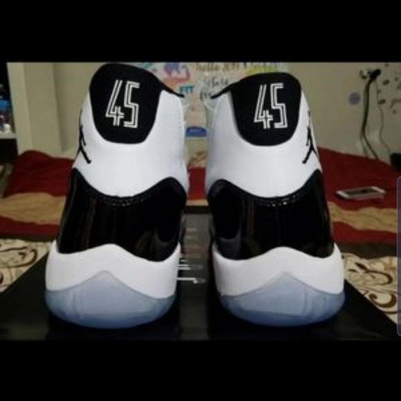 Air Jordan 11 Concords Retro Dead Stock - Picture 4 of 7